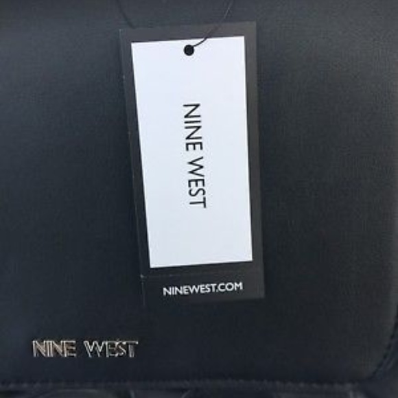 Nine West \